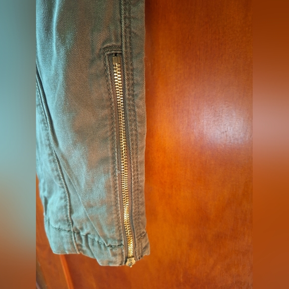FOR ALL MANKIND women's olive green pants. Size 27 - Picture 6 of 8